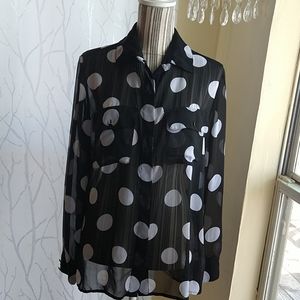 Beautiful bisou bisou blouse L